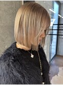 White beige × Bob