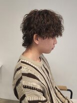 ニアウ 伊勢崎連取店(Niau)&nbsp;MEN’S HAIR/サーフカール/刈り上げセンターパート/ツイスト