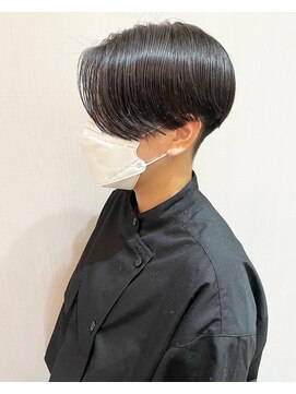 フェリア 梅田(FERIA) 刈り上げ女子