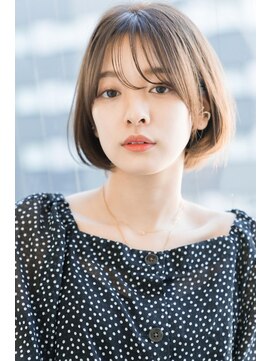 リリーオブザベイス(Lily of the Vase) ナチュラル☆ショートボブ