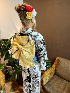 ヘアーサロン プアメリア(Puamelia) ゆるふわサイドアップ バースデーヘア ブライダル お呼ばれ