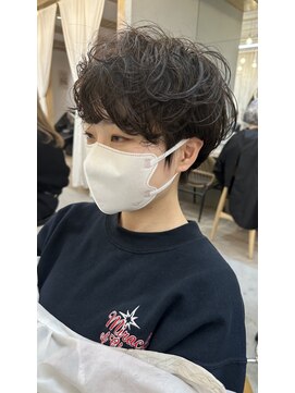 ロンドアジュール 横浜(Lond azur) ショートパーマでかっこかわいいマニッシュ女子に