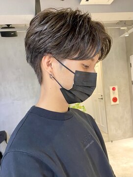 エリマバイフィフス 調布(elima by fifth) センターパートニュアンスパーマワンカールパーマカルマパーマ