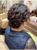 編み込みヘアアレンジ