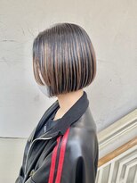 モリオ フロム ロンドン 成増店&nbsp;【morio成増 セリザワ】切りっぱなしボブ ハイライトカラー