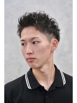 クロムトウキョウ ザ バーバー ネオン 新宿店(CHROM TOKYO the Barber ne/on) ショートアップバング