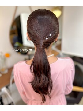 ムニカ 表参道(Munica) お呼ばれに◎タイトローポニーアレンジ