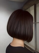 アミリー 成田美郷台店(Amily)&nbsp;内巻きラインが美しいナチュラルブラウンのハッシュボブ