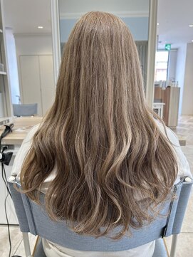 ホワイトピンクベージュ