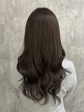 ディーボーイリタ 光の森(D-BOY Lita) グレージュカラー