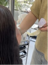 ナノ美髪ミストでトリートメント成分を深層まで浸透