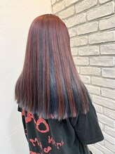 トレンドの一歩先をいくデザインカラーで先取りオシャレヘアをご提案♪