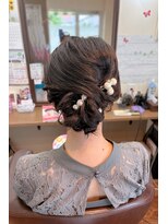 サロンドミナ(SALON DE MINA)&nbsp;カールシニヨン