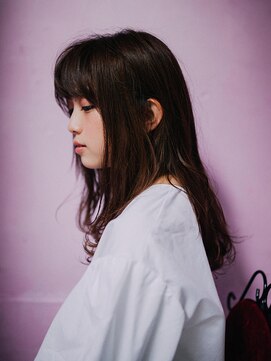 ナウラ(Naurra) 軽ふわレイヤーセミロング/20代/30代/40代/水島/倉敷