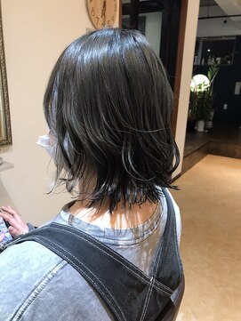 アヤメ(ayame) スリークボブ_ホワイトイヤリングカラー_東久留米 4