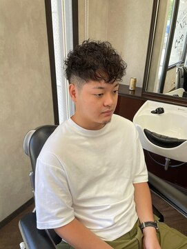 インフィニィト ネオ(INFINITO NEO) スペインカールパーマ