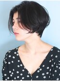 お洒落な大人のニュアンスパーマ◇黒髪ハンサムショートボブ