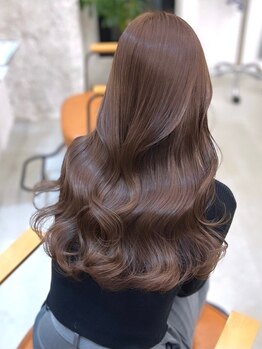 シェス 梅田(shes)の写真/【大阪/梅田】透明感＋ダメージレスが叶うshesのブリーチなしダブルカラー*ダメージを抑えて,憧れの髪色に!