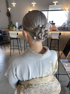 ソーコ(SOKO) カチモリヘア