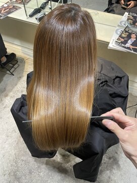 ロロ(ro-ro) 【恵比寿 ro-ro】ハイトーンも潤艶髪