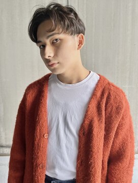 シーア(ciia) センターパート ニュアンスパーマ カルマパーマ ショートパーマ