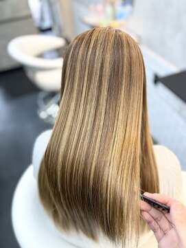 リト(Lit) 髪質改善/ハイライト/白髪染め/縮毛矯正/トリートメント【町田】