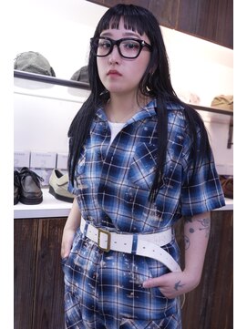 ベック(BECK) 黒髪オン眉ロング顔周りカット