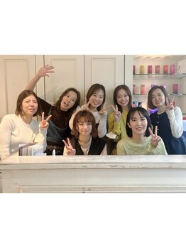 アットホームな雰囲気で、初めての方も緊張せずにリラックス♪女性ならではの細やかな気配りも嬉しい◎