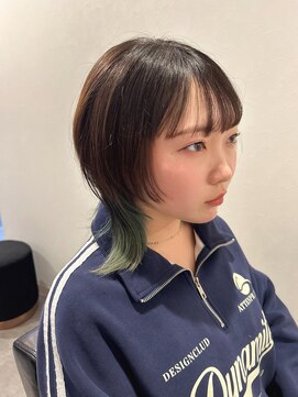 ノア(noah.) ウルフの襟足を伸ばすと首が綺麗になります