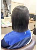 《見附　今町》学生カット　切りっぱなしボブ　ミディアム