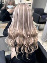 ラピス 福岡天神店(Lapis)&nbsp;ホワイトグレージュミルクティーベージュ