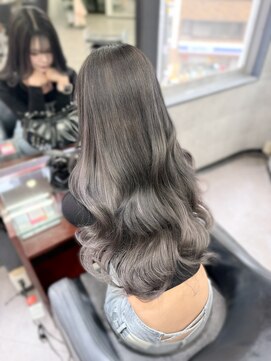 ビゼ 梅田(BIZE) エクステ/ダブルカラー/レイヤー/カット/カラー/学割U24/韓国