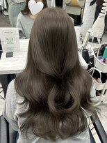 グレージュ  アッシュグレー  透明感カラー