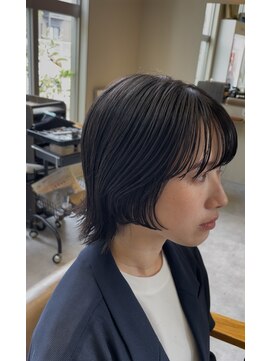 シンク(SINC) ツヤ系ショートボブ