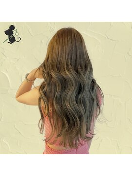 オリーブカラー