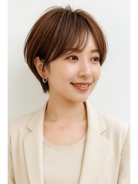 ゲイン(Gain) ショートカット・レイヤーカット×白髪ぼかし