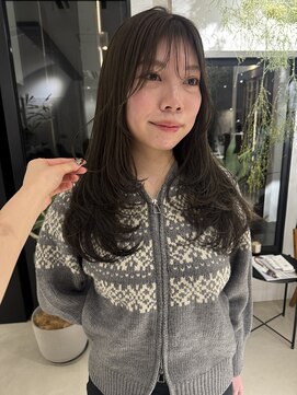 ニュア(neua) ロングレイヤー/奈良/橿原神宮前