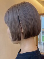 トップヘアー スパアンドリラクゼーション 安城(spa&relaxation)&nbsp;安城大人可愛い切りっぱなしミニボブ透明感アッシュグレージュ