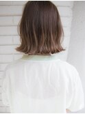 切りっぱなしボブ ゆるふわ ベージュ グラデーション
