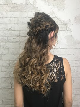 プライズ アイリス 池袋東口店(prize Iris) パーティーヘアセット ハーフアップ 結婚式ヘアアレンジ池袋