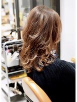 ミッシェル アフロート(michelle afloat)&nbsp;20代30代40代50代ラウンドCカーブカット+髪質改善シルク4Hカラー