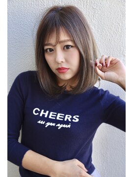 イソラブル(ISOLA-blu) 【柔らか透明感】ハイライト+ミルクティーアッシュ×ボブ