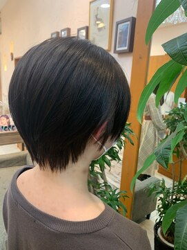 ヘアーアンドメイク エクリ 不動前店(Hair&Make equri) 夏にピッタリ☆襟足すっきりショート☆