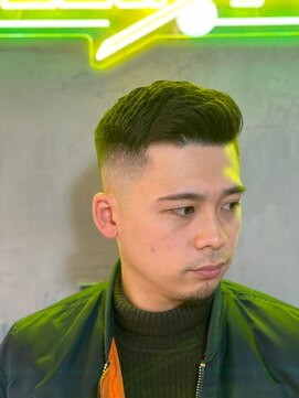 グリーディーフォックス 代々木(Greedy FOX) 韓国マッシュ/センタ-パ-ト/ツイストスパイラル/スキンフェード