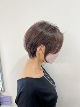 アルーシェウィズスカイ 原宿(Alushe with Sky) ショートボブ/くびれヘア/ハイライト/イヤリングヘア/ボブ
