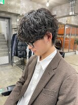 波巻きスパイラルパーマ　メンズ　名古屋　名駅　眉毛
