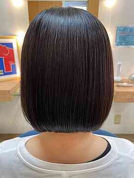 ヘアーゾーン ハチマルハチ 登戸駅前店(Hair Zone 808) まとまりボブ