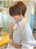 ショート×ハイライト白髪ぼかし×シルキーベージュ[心斎橋]