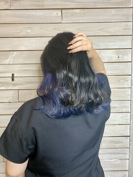 デコヘアー キートス(DECO HAIR kiitos) インナーカラー×ネイビーブルー/艶ブラック