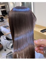 ジーナ 本八幡(Zina)&nbsp;大人かわいい20代30代40代小顔ショコラベージュ　Zina本八幡